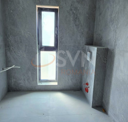 Casa, 4 rooms, 175 mp Bucuresti/Giulesti