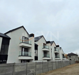 Casa, 4 rooms, 175 mp Bucuresti/Giulesti