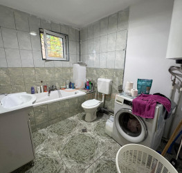 Casa, 4 rooms, 184 mp Bucuresti/Pipera