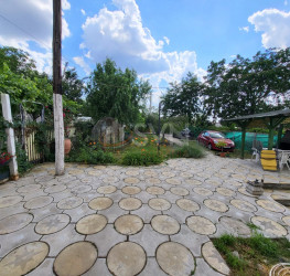 Casa, 4 rooms, 184 mp Bucuresti/Chitila