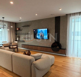 Casa, 4 rooms, 185 mp Ilfov/Centru