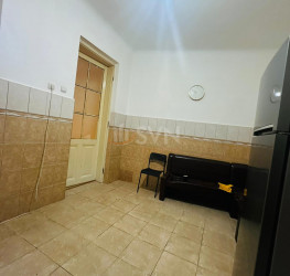 Casa, 4 rooms, 200 mp Bucuresti/Dacia