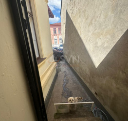 Casa, 4 rooms, 200 mp Bucuresti/Dacia