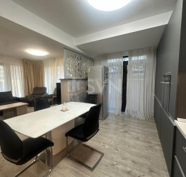 Casa, 4 rooms, 200 mp Bucuresti/Prelungirea Ghencea