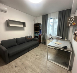 Casa, 4 rooms, 200 mp Bucuresti/Prelungirea Ghencea