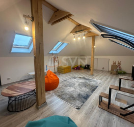 Casa, 4 rooms, 200 mp Bucuresti/Prelungirea Ghencea