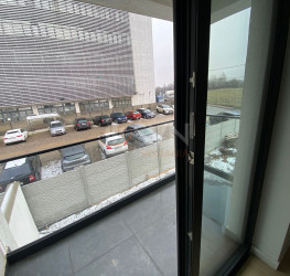 Casa, 4 rooms, 200 mp Bucuresti/Giulesti