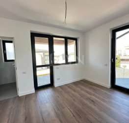 Casa, 4 rooms, 206 mp Bucuresti/Pipera