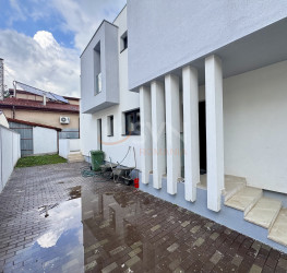 Casa, 4 rooms, 207 mp Bucuresti/Brancoveanu