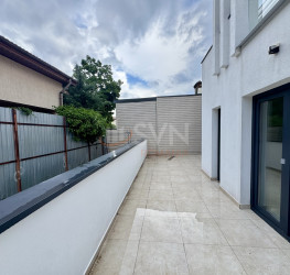 Casa, 4 rooms, 207 mp Bucuresti/Brancoveanu