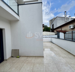 Casa, 4 rooms, 207 mp Bucuresti/Brancoveanu