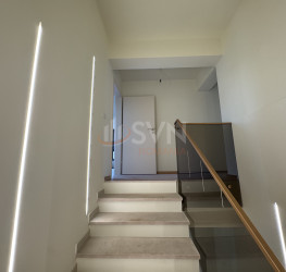 Casa, 4 rooms, 207 mp Bucuresti/Brancoveanu