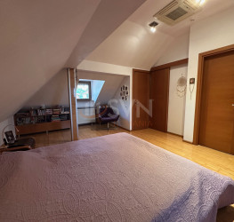 Casa, 4 rooms, 208 mp Bucuresti/Tei