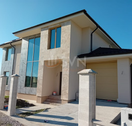 Casa, 4 rooms, 215 mp Ilfov/Corbeanca