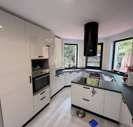 Casa, 4 rooms, 218 mp Ilfov/Bragadiru