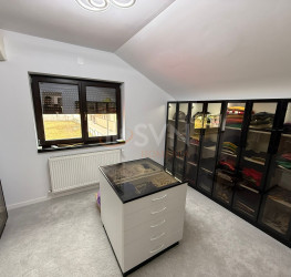 Casa, 4 rooms, 218 mp Ilfov/Bragadiru