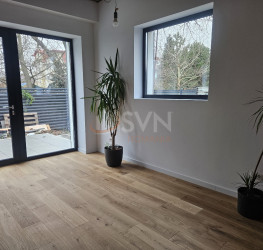 Casa, 4 rooms, 220 mp Bucuresti/Baneasa