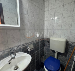 Casa, 4 rooms, 232 mp Bucuresti/Colentina