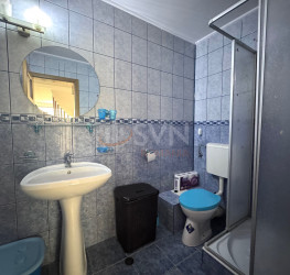 Casa, 4 rooms, 232 mp Bucuresti/Colentina