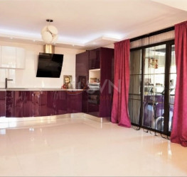 Casa, 4 rooms, 234 mp Ilfov/Domnesti