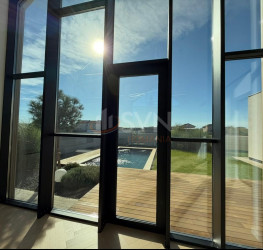 Casa, 4 rooms, 235 mp Ilfov/Otopeni