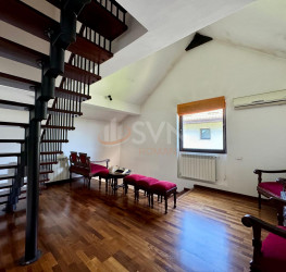 Casa, 4 rooms, 242 mp Ilfov/Mogosoaia