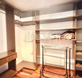 Casa, 4 rooms, 243.77 mp Bucuresti/Iancu Nicolae