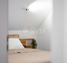 Casa, 4 rooms, 250 mp Brasov/Centru