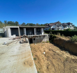 Casa, 4 rooms, 250 mp Ilfov/Branesti