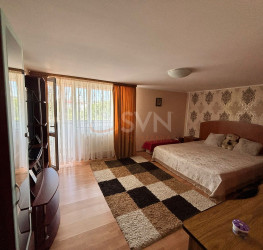 Casa, 4 rooms, 300 mp Bucuresti/Aviatiei