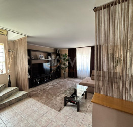 Casa, 4 rooms, 300 mp Bucuresti/Aviatiei
