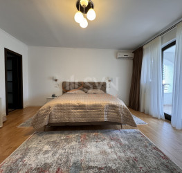 Casa, 4 rooms, 303 mp Constanta/Centru