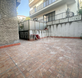 Casa, 4 rooms, 335 mp Bucuresti/Domenii