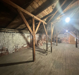 Casa, 4 rooms, 335 mp Bucuresti/Domenii
