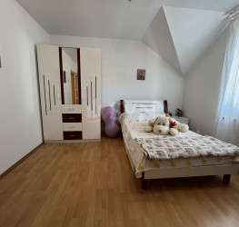 Casa, 4 rooms, 80 mp Dambovita/Micro 2