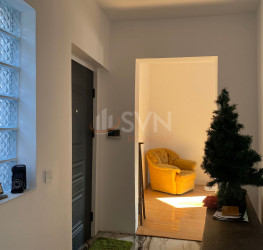 Casa, 4 rooms, 90 mp Bucuresti/Domenii