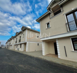 Casa, 4 rooms, 95 mp Bucuresti/Pipera