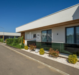 Casa, 4 rooms in Snagov Lake View Ilfov/Snagov