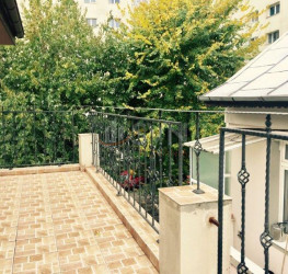 Casa, 5 camere, 125 mp Bucuresti/Banu Manta