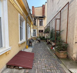 Casa, 5 camere, 130 mp Bucuresti/Universitate (s1)