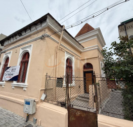 Casa, 5 camere, 130 mp Bucuresti/Armeneasca