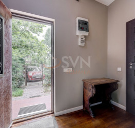 Casa, 5 camere, 130 mp Bucuresti/Primaverii