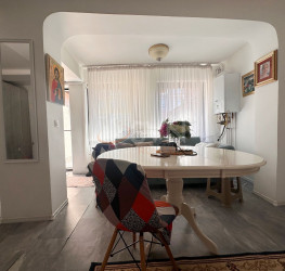 Casa, 5 camere, 131 mp Bucuresti/Aviatiei