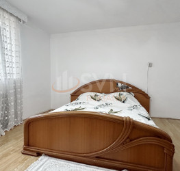 Casa, 5 camere, 140 mp Brasov/Tractorul