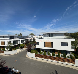 Casa, 5 camere, 142 mp Bucuresti/Chitila