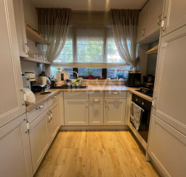 Casa, 5 camere, 145 mp Bucuresti/Lacul Tei