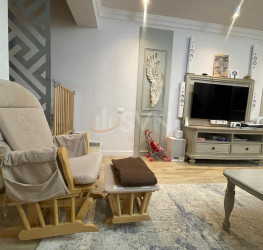 Casa, 5 camere, 145 mp Bucuresti/Lacul Tei