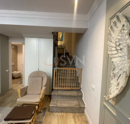 Casa, 5 camere, 145 mp Bucuresti/Lacul Tei