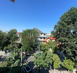 Casa, 5 camere, 145 mp Bucuresti/Lacul Tei