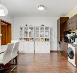 Casa, 5 camere, 145 mp Bucuresti/Bucurestii Noi